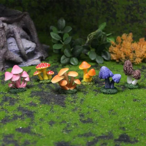Lamnes mushroom figures are waterproof and reusable for long-lasting outdoor decor.
