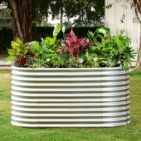 Land Guard outdoor bed durability – weather-resistant design supports year-round growth.