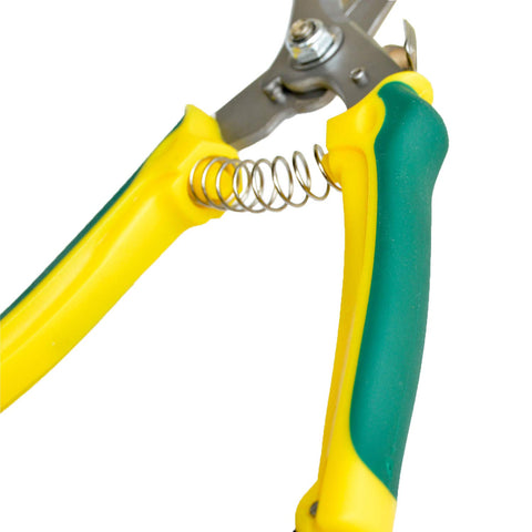LANHE TACTICAL safety lock on hoof trimmer for safe storage
