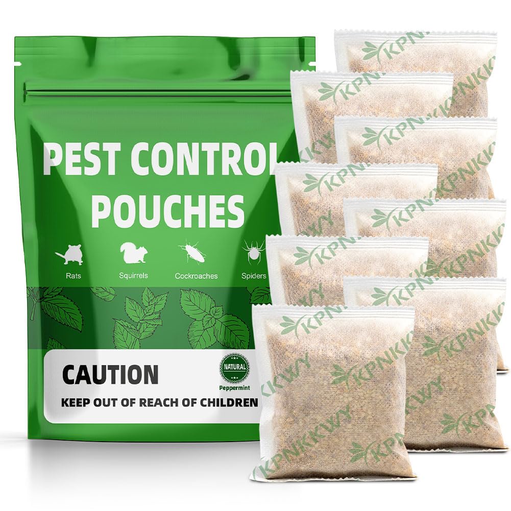 LAQDECDV pest pouch close-up, natural deterrence from essential oils.