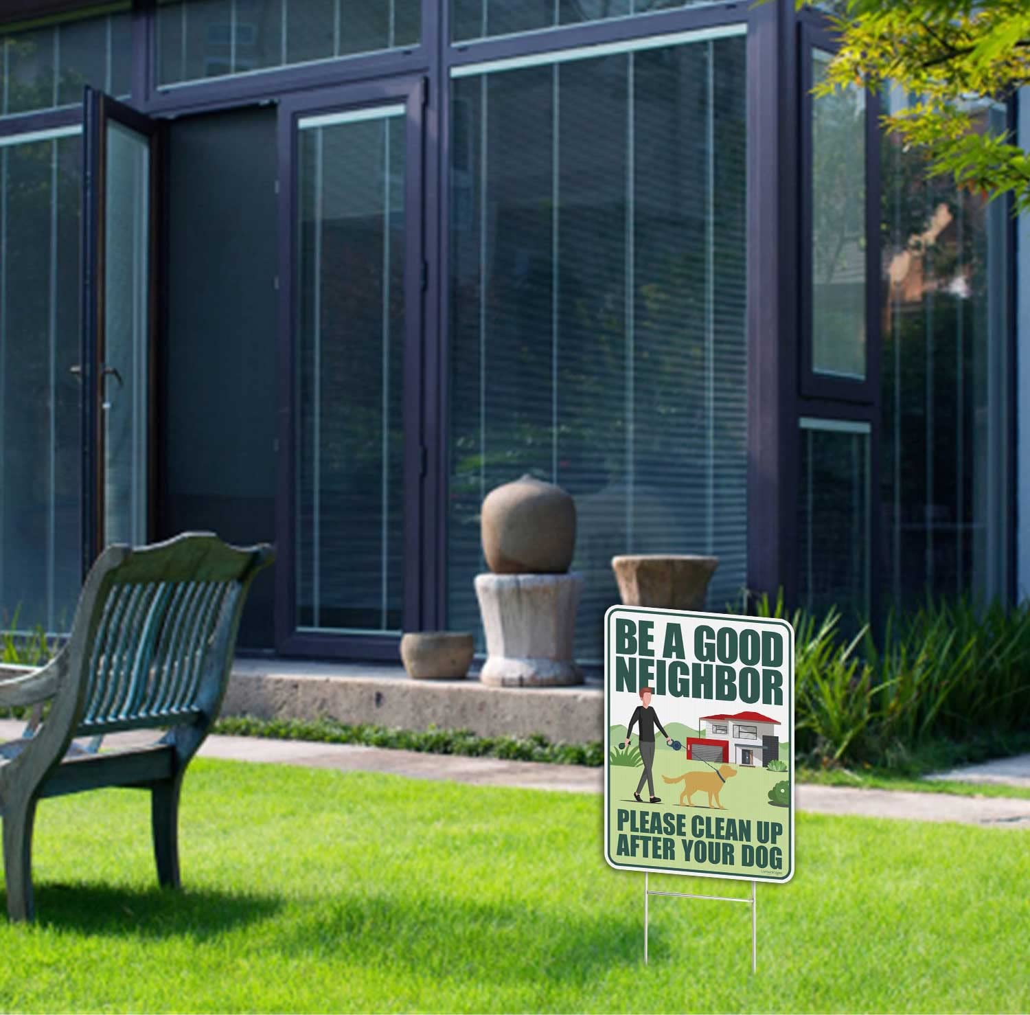 LARREEDE double-sided print ensures visibility from every direction