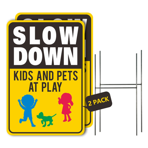 LARREEDE slow down signs 2-pack front view for high visibility in yards