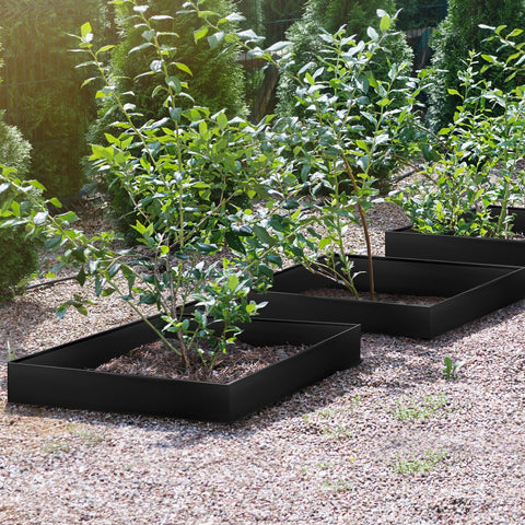 LAVEVE edging flexes to fit curved garden borders for versatile layouts.