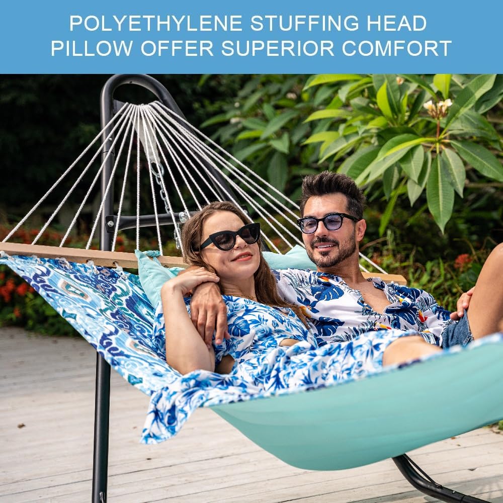 Lazy Daze Hammocks pillow closeup shows soft head pillow for relaxing support
