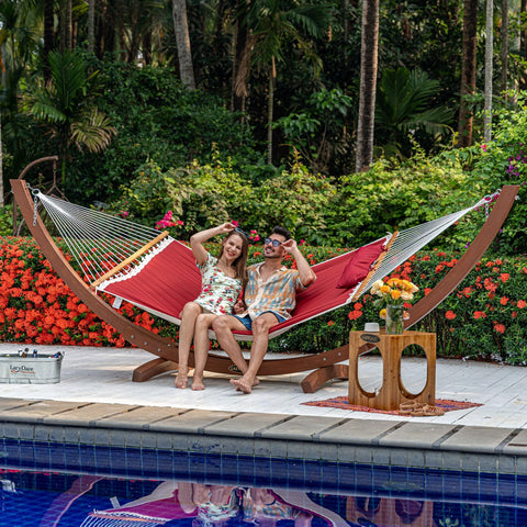 Lazy Daze Hammocks FSC-certified hardwood spreader bar for stable seating