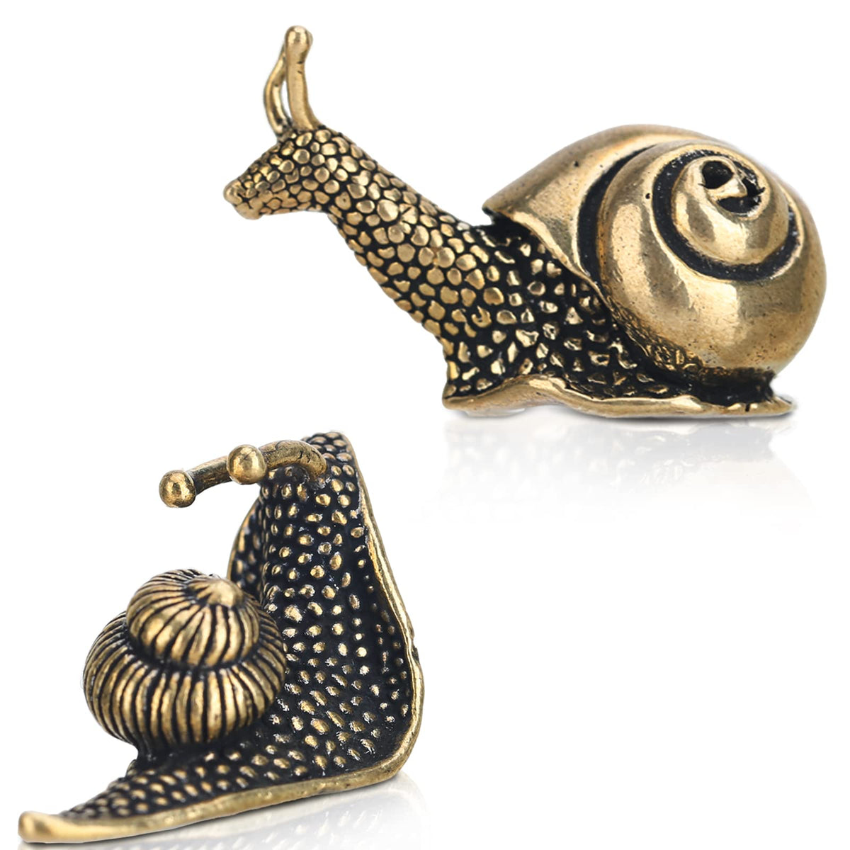 LCCCK brass snail figurine mini garden statue with detailed texture ideal for desktop or terrarium displays.