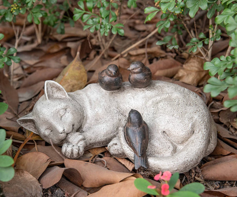 Resin cat statue memory garden from LCdecohome, weather resistant