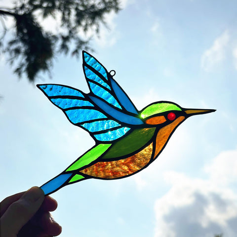Lcensp two-hummingbird design hanging adds whimsical charm to rooms.