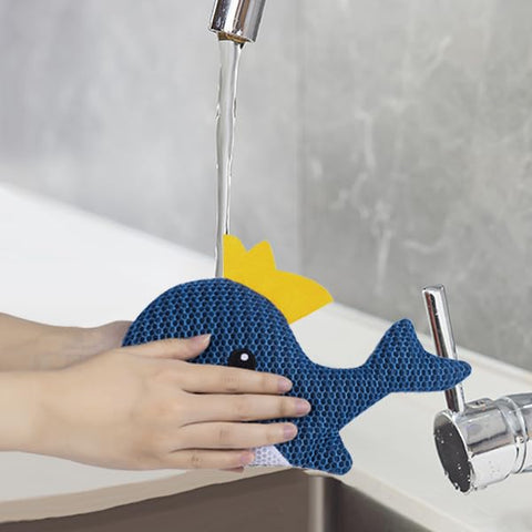 LCHUANG reusable sponge cleans easily with water or mild soap.