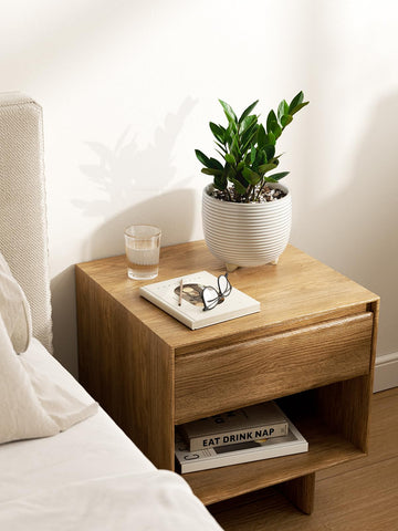 LE TAUCI ceramic pot reactive glaze surface adds contemporary elegance.