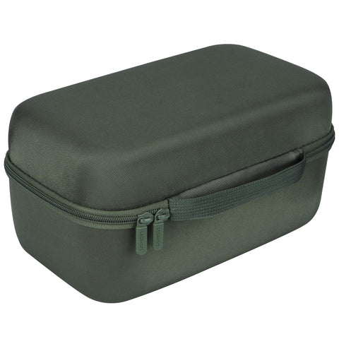 Lebakort green case zipper closure offers smooth access.