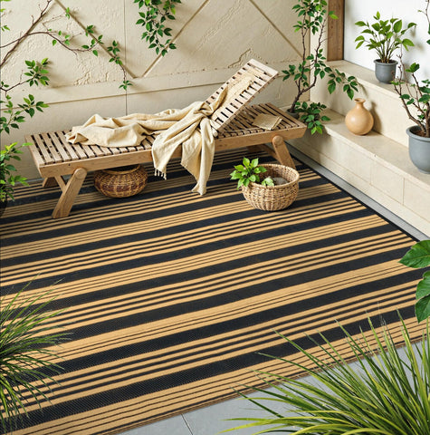 LEEVAN rug corner loops and stakes secure placement on windy decks.