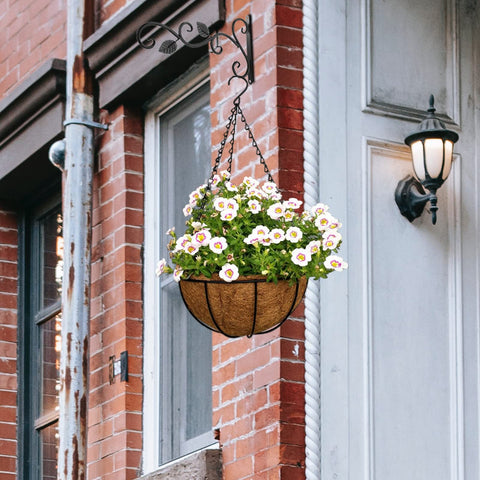 Legigo versatile liner suitable for indoor or outdoor plant displays.