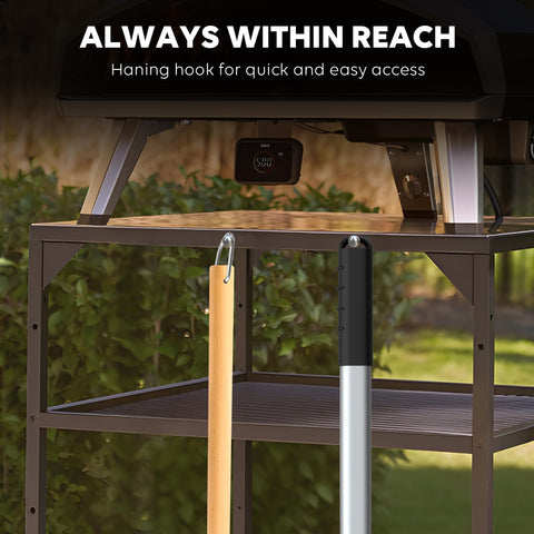 Durable brass bristles resist shedding for long-term pizza stone care with Leightszen.