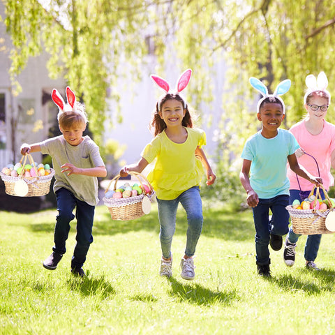 Leinuosen picnic basket is ideal for outdoor parties and casual picnics.