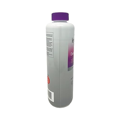Crystal-clear spa water close-up demonstrates clarity after Defender treatment.