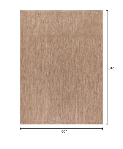 Lena Rug weather-resistant outdoor rug on balcony, durable for seasons