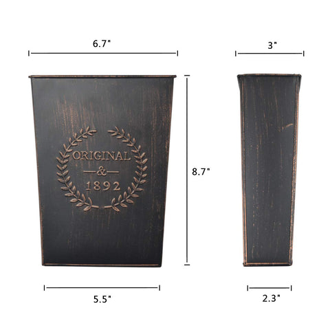 LESEN set-2 display with artificial greenery for year-round color.