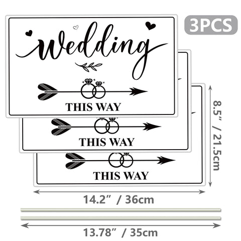 Lesnala wood-color background adds elegant touch to venues.