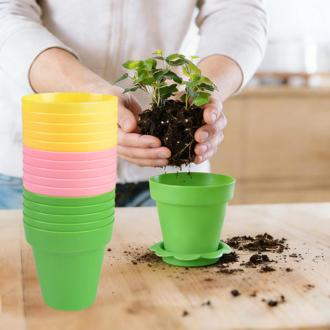 Letesult provides stickers and paper flowers to customize your mini garden