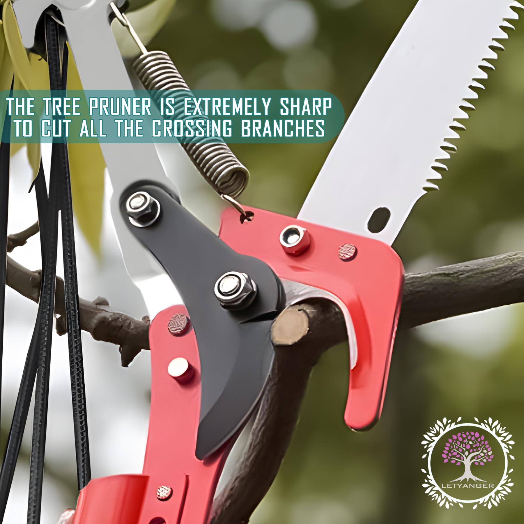 LETYANGER extra saw with sheath keeps blade ready during projects