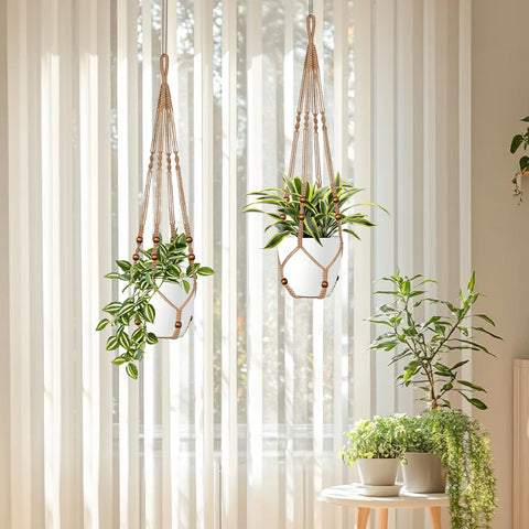 Adjustable loop on LEWESU hanger fits various pot shapes and sizes.