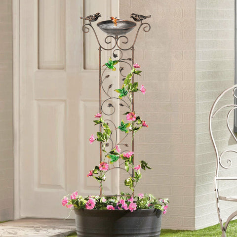 LEWIS&WAYNE free-standing bird bath station offers sturdy ground support