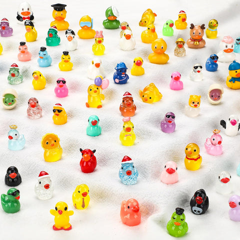 Leyndo mini resin ducks travel style brighten shelves and dioramas