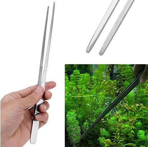 LGEGE long-handle tweezers enable easier reach in indoor and outdoor spaces.