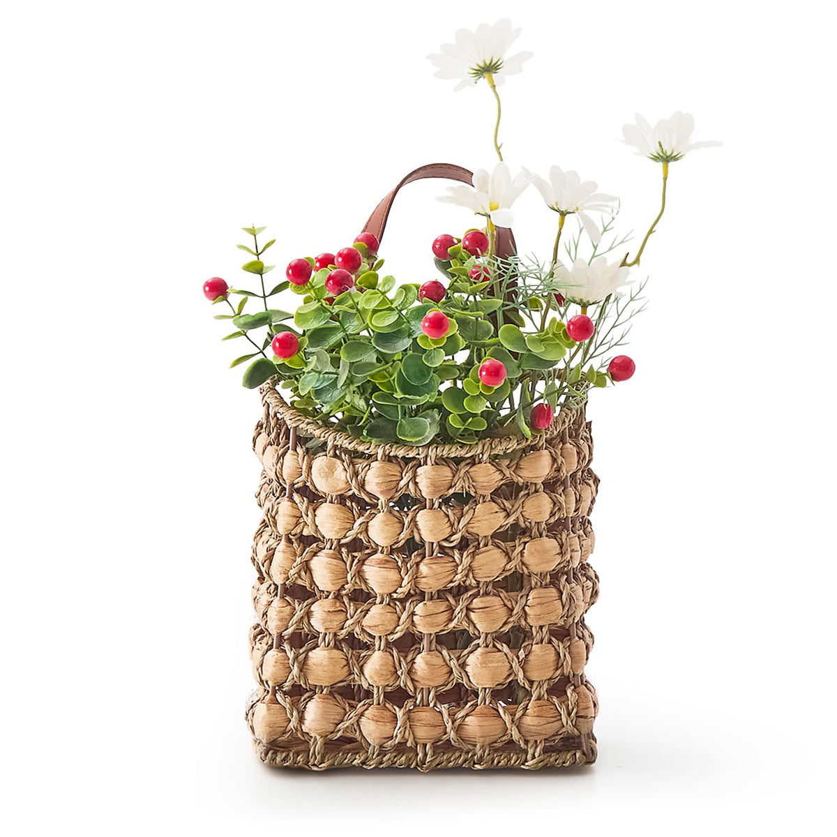 LGENHOOM front door basket displays dried flowers to welcome guests.