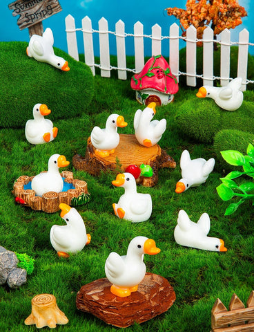 LHSYFBZ goose car interior decoration to sprinkle whimsy.