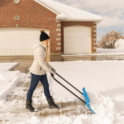 Lifetime Snow Pusher powder-coated steel handle for durability