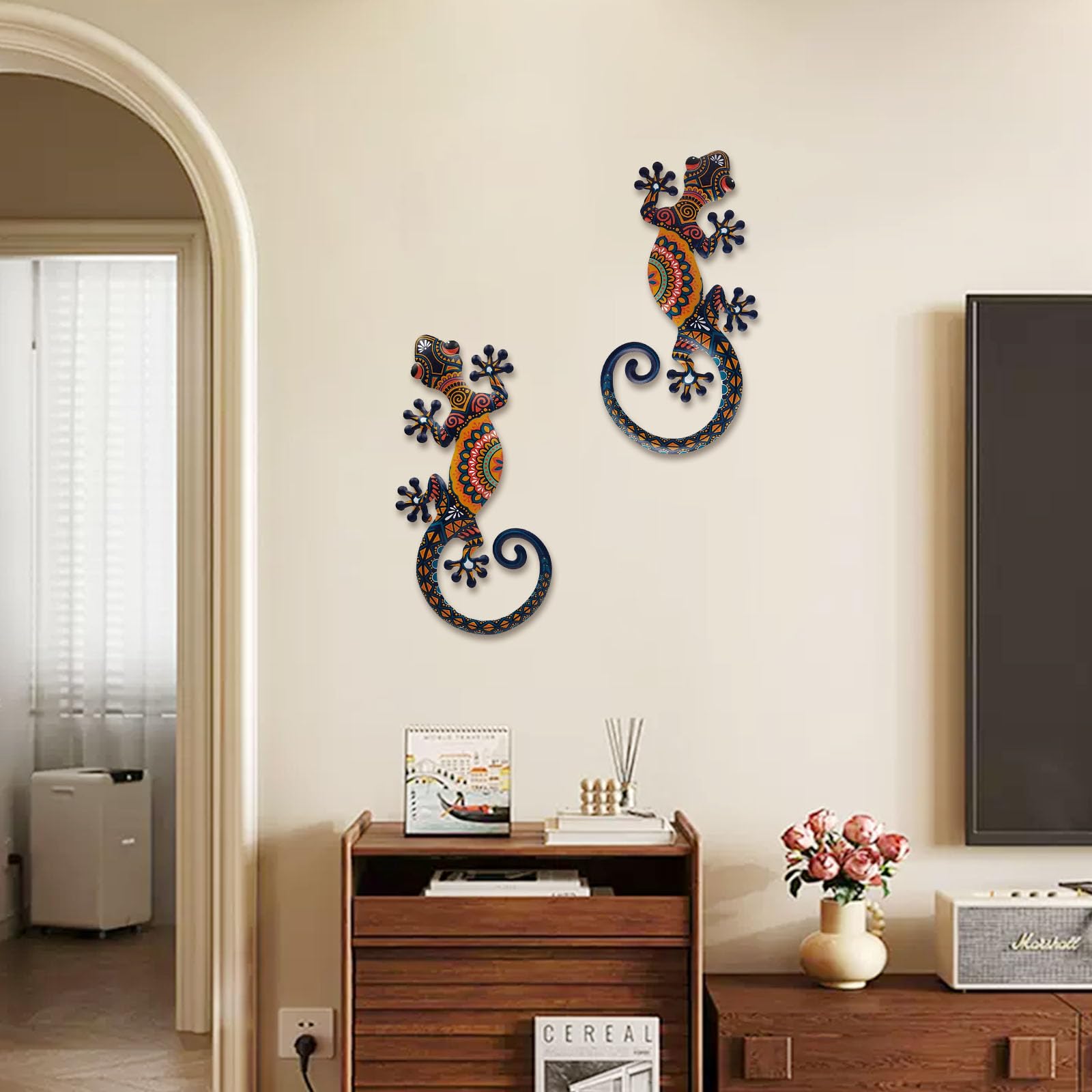 LIFFY outdoor metal sculpture for porch and yard accents