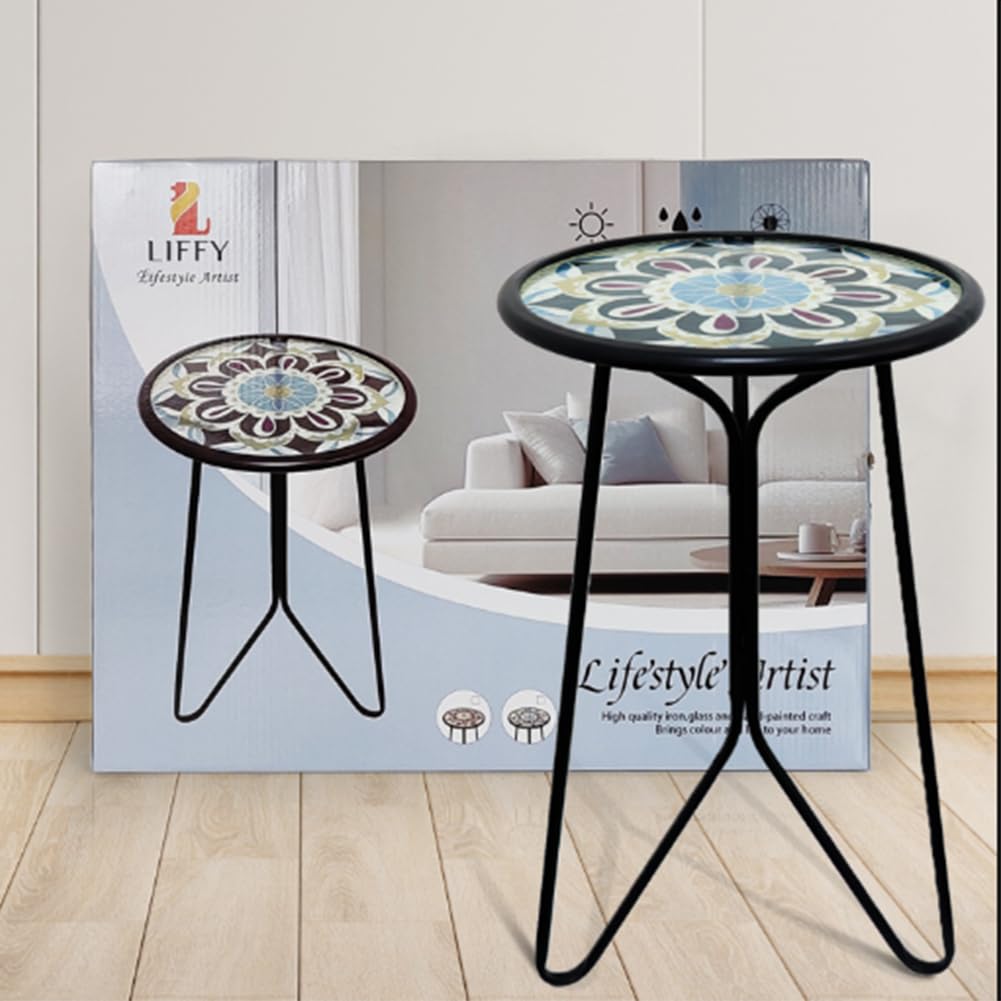 LIFFY easy to assemble outdoor table shown in compact setup