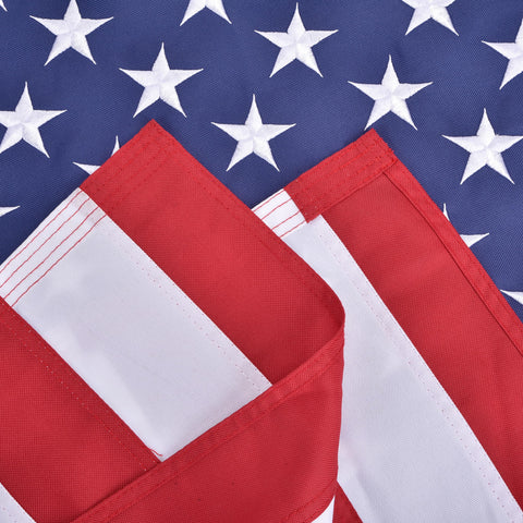 Lifraon sleeve tab secures flag to pole