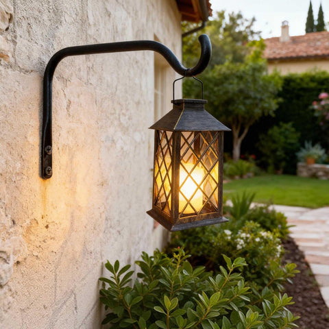 Lifyzoon 6mm-thin profile bracket blends with planter setups.