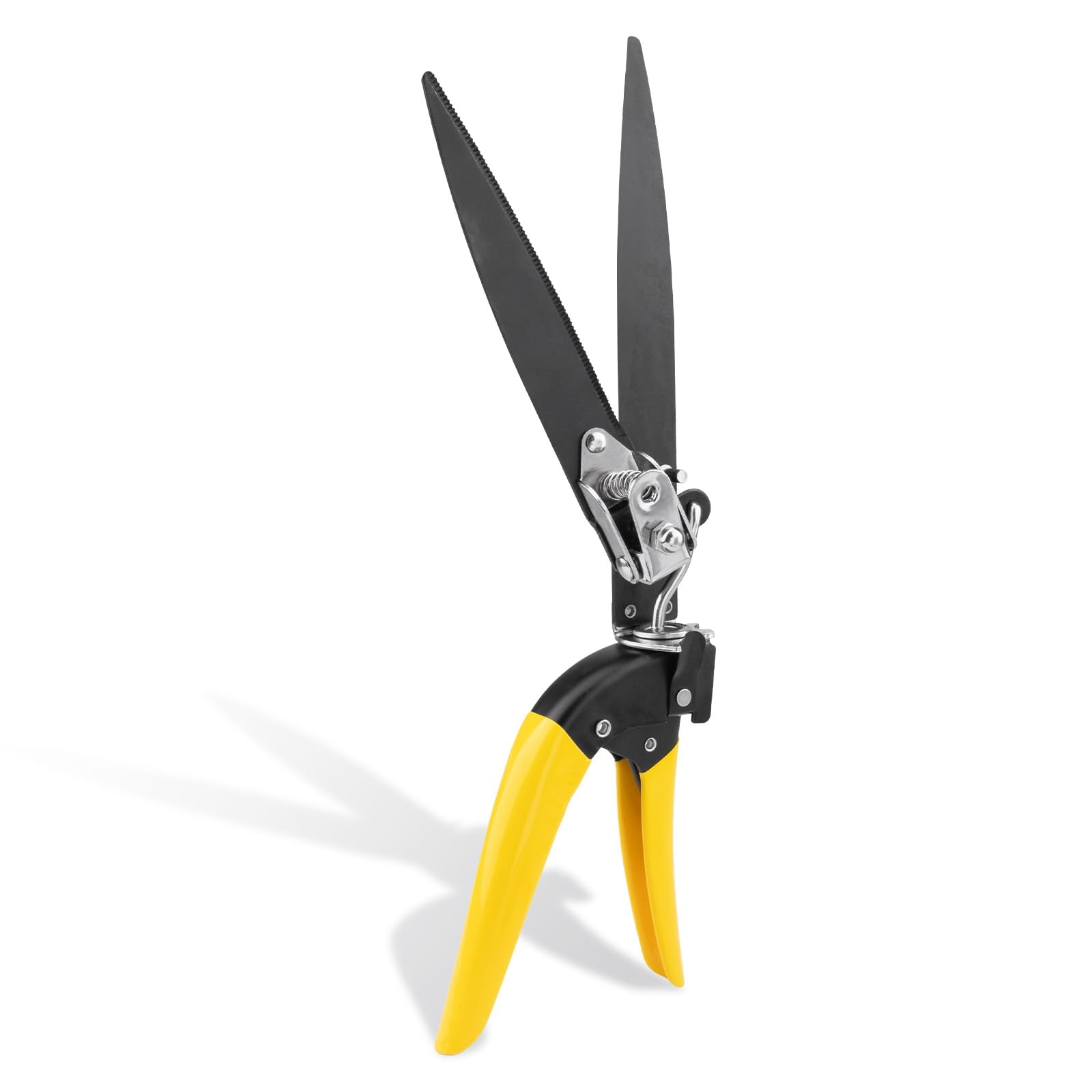 LikeLion grass shears compact design fits into narrow spaces