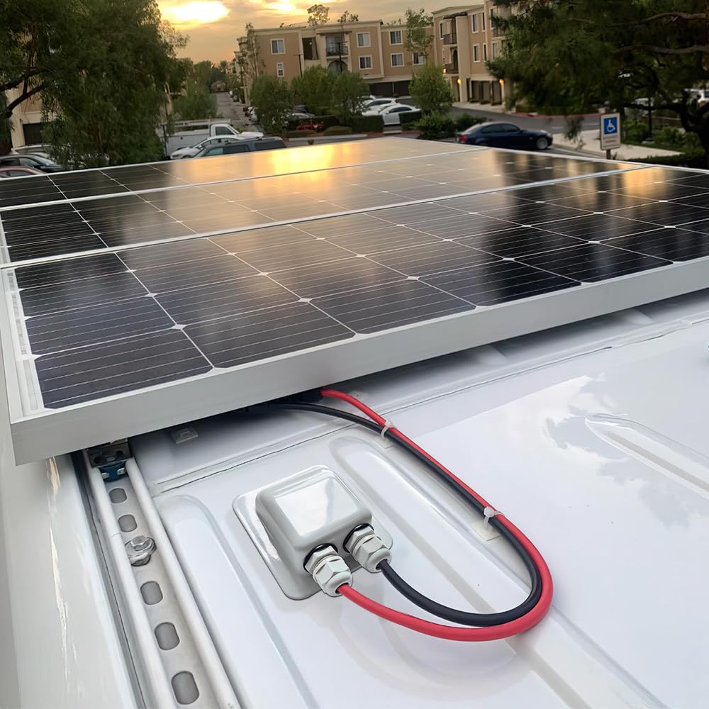 Link Solar compatible with various cables, including solar, DC power, and aerial lines.