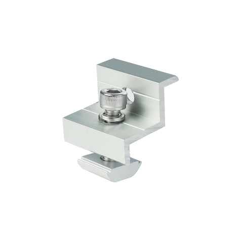Link Solar mid clamps enabling seamless panel joints.
