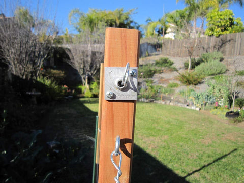 LinkEZ high-capacity vise supports up to 1300 lbs for vineyard setups.