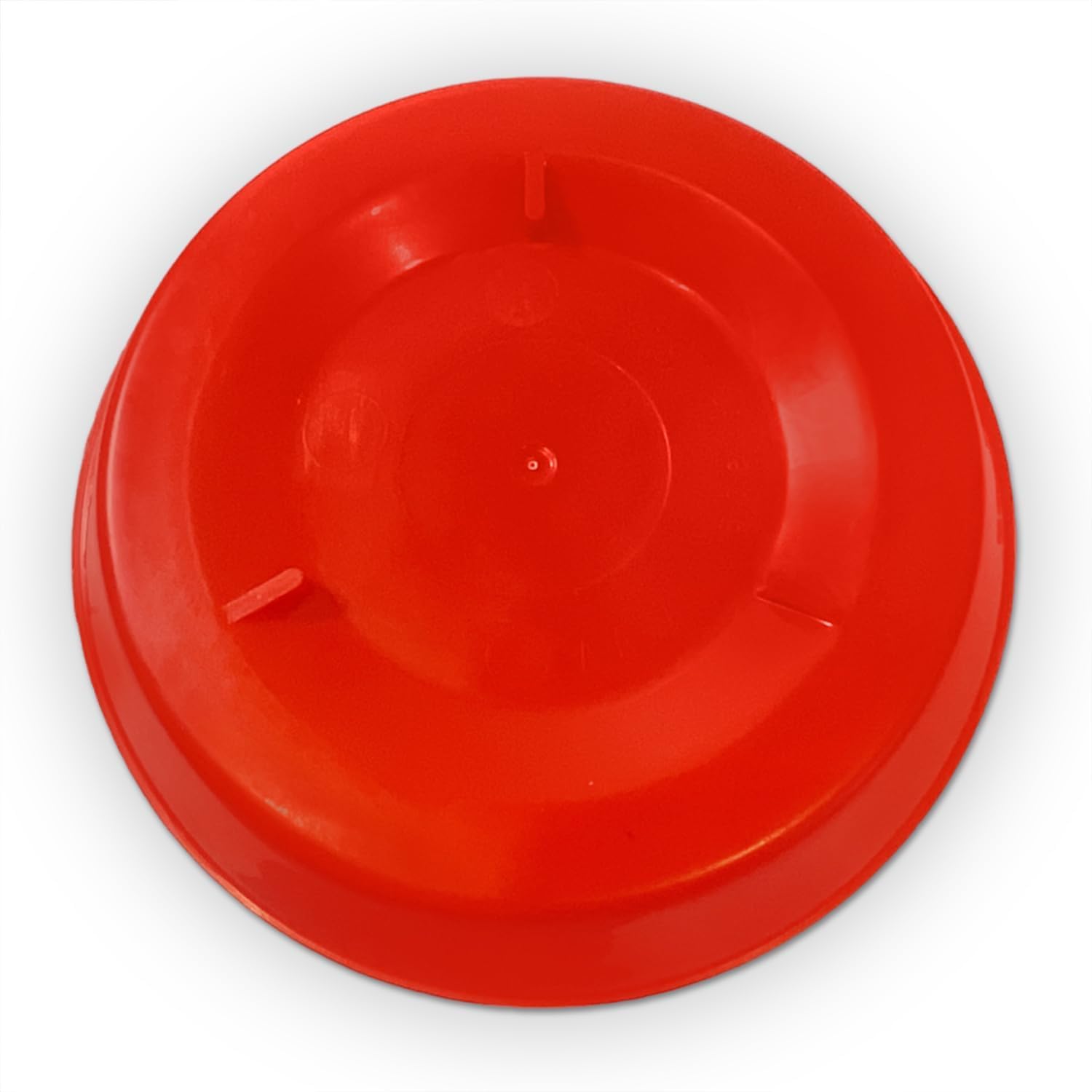 Little Family Members brooder-box-friendly waterer compact fit helps keep chicks comfortable.