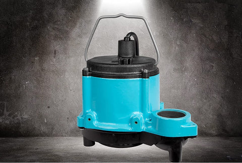 Little Giant 6-CIM-R motor close-up showing reliable 1/3 HP, 115 V.