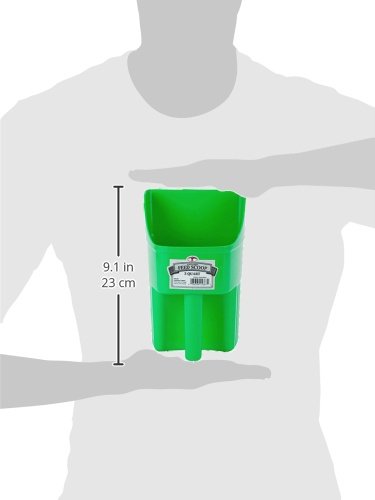 Little Giant heavy-duty scoop showing durable handle and measurement marks for precise portioning.
