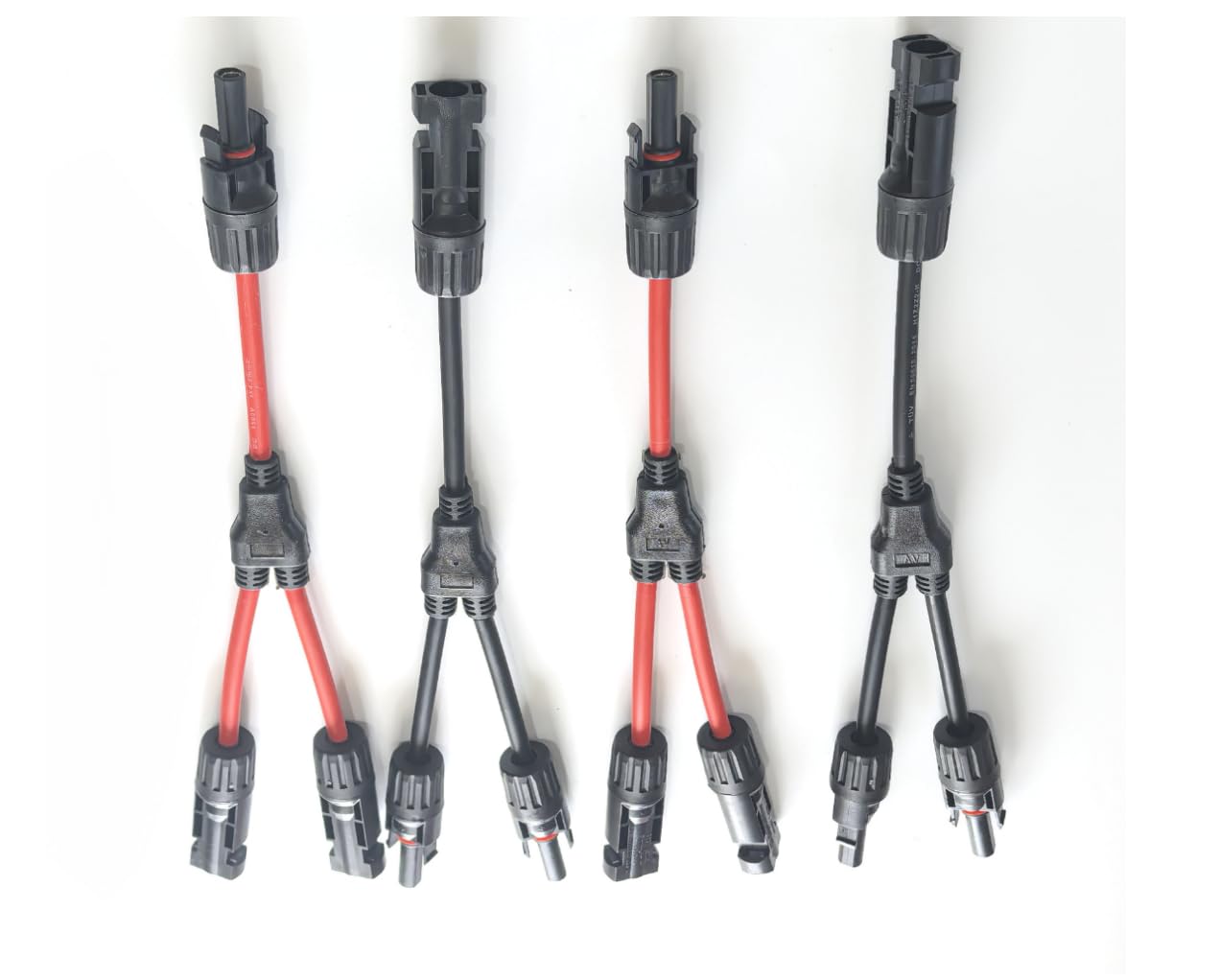 LiuBaiWuQuStars MC4 Y connector for parallel solar panel wiring enabling scalable setups