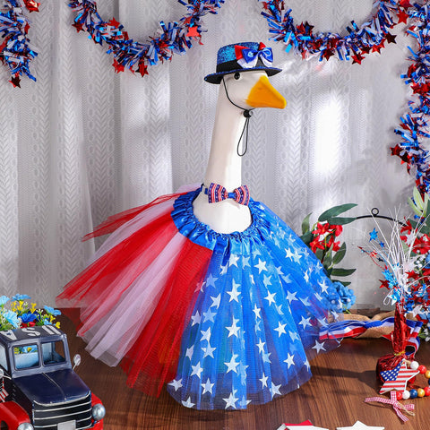 Locmeo porch goose outfit set boosts curb appeal for outdoor spaces