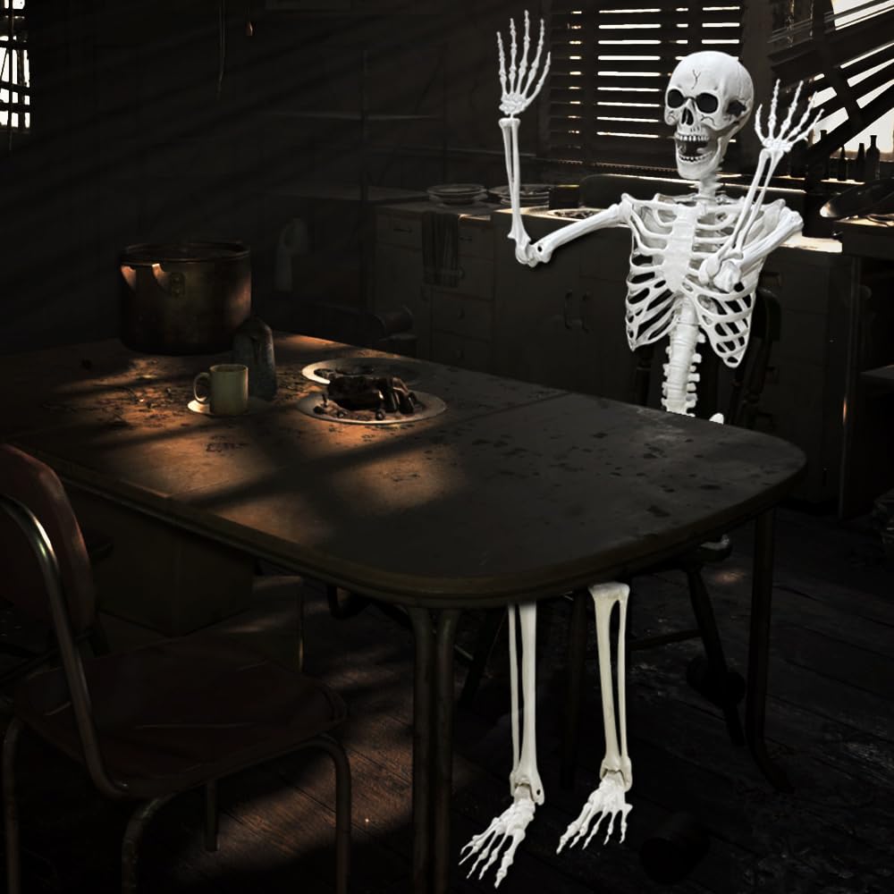 Lodou poseable skeleton allows varied poses for dramatic scenes.