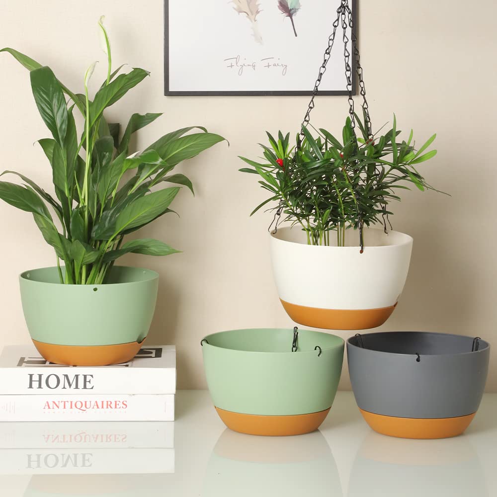 Lookat lightweight yet stable hanging basket for indoor or outdoor spaces.
