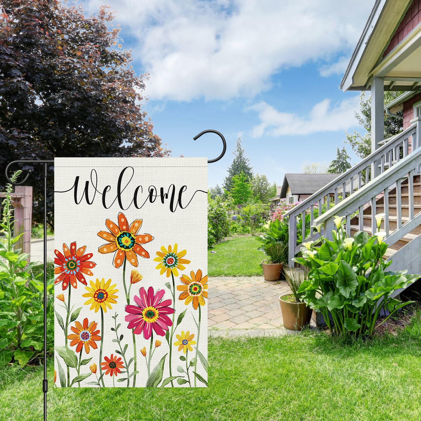 Louise Maelys burlap flag adds rustic charm and weather resistance for outdoor spaces