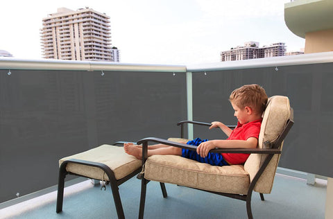 LOVE STORY easy-zip-ties enable quick installation without tools.