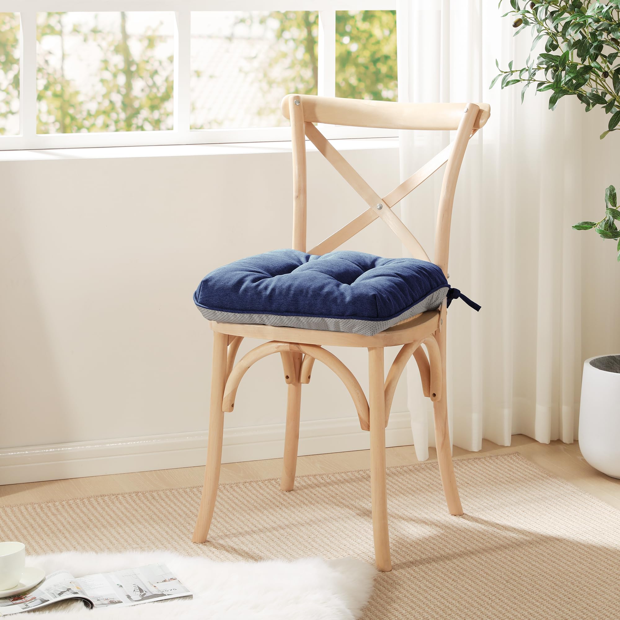Love's cabin cushions measure 15.5 by 15.5 inches for versatile fit.